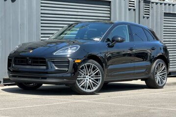New 2026 Porsche Macan