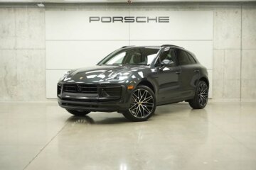 New 2026 Porsche Macan