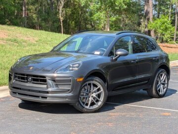 New 2026 Porsche Macan