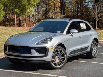 New 2026 Porsche Macan