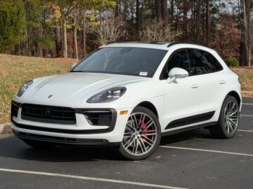 New 2026 Porsche Macan S