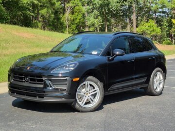 New 2026 Porsche Macan