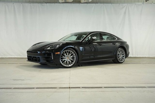 New 2026 Porsche Panamera