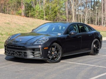 New 2026 Porsche Panamera