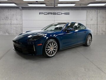 New 2026 Porsche Panamera