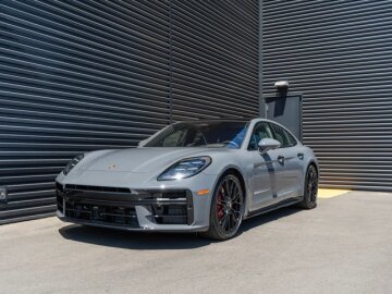 2026 Porsche Panamera GTS