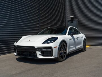 2026 Porsche Panamera