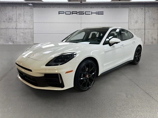 New 2026 Porsche Panamera