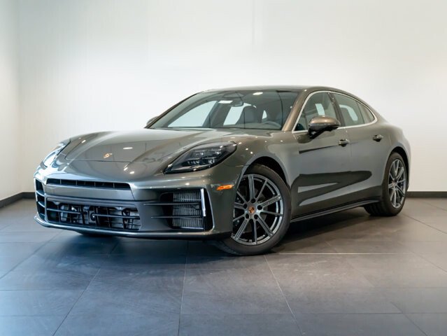 New 2026 Porsche Panamera