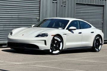 New 2026 Porsche Taycan